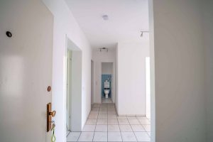 12-teigelerundpartner-3-zimmer-wohnung-osnabrueck-zentrum-eingangsflur-haustuer
