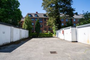 Charmante Dachgeschosswohnung in Hamburg Lokstedt-22-20