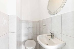 hamburg-lurup-luruper-hauptstrasse-162-gaeste-wc