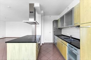 hamburg-lurup-luruper-hauptstrasse-162-kueche-kochinsel