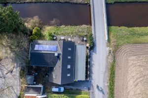 haus-kaufen-duelmen-sandstrasse-draufsicht-dach-solaranlage