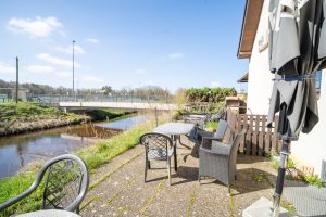 haus-kaufen-duelmen-sandstrasse-terrasse-am-wasser-sitzplaetze
