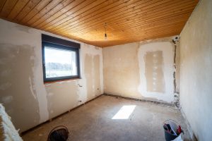 haus-kaufen-duelmen-sandstrasse-zimmer-holzdecke-ausbaupotenzial