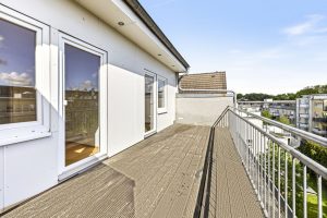 luruper-hauptstrasse-162-20-ostterrasse
