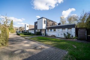 reihenendhaus-muenster-berg-fidel-aussenansicht-zufahrt