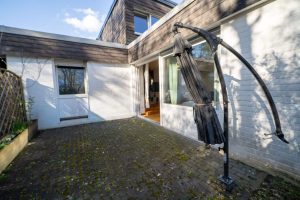reihenendhaus-muenster-berg-fidel-terrasse-aussenbereich